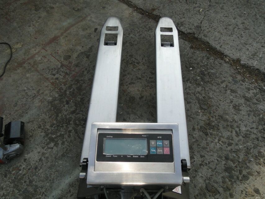 搬運不（bú）鏽鋼叉車秤