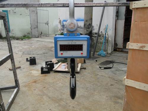 40噸電子（zǐ）吊秤 一體式吊鉤電子秤40t